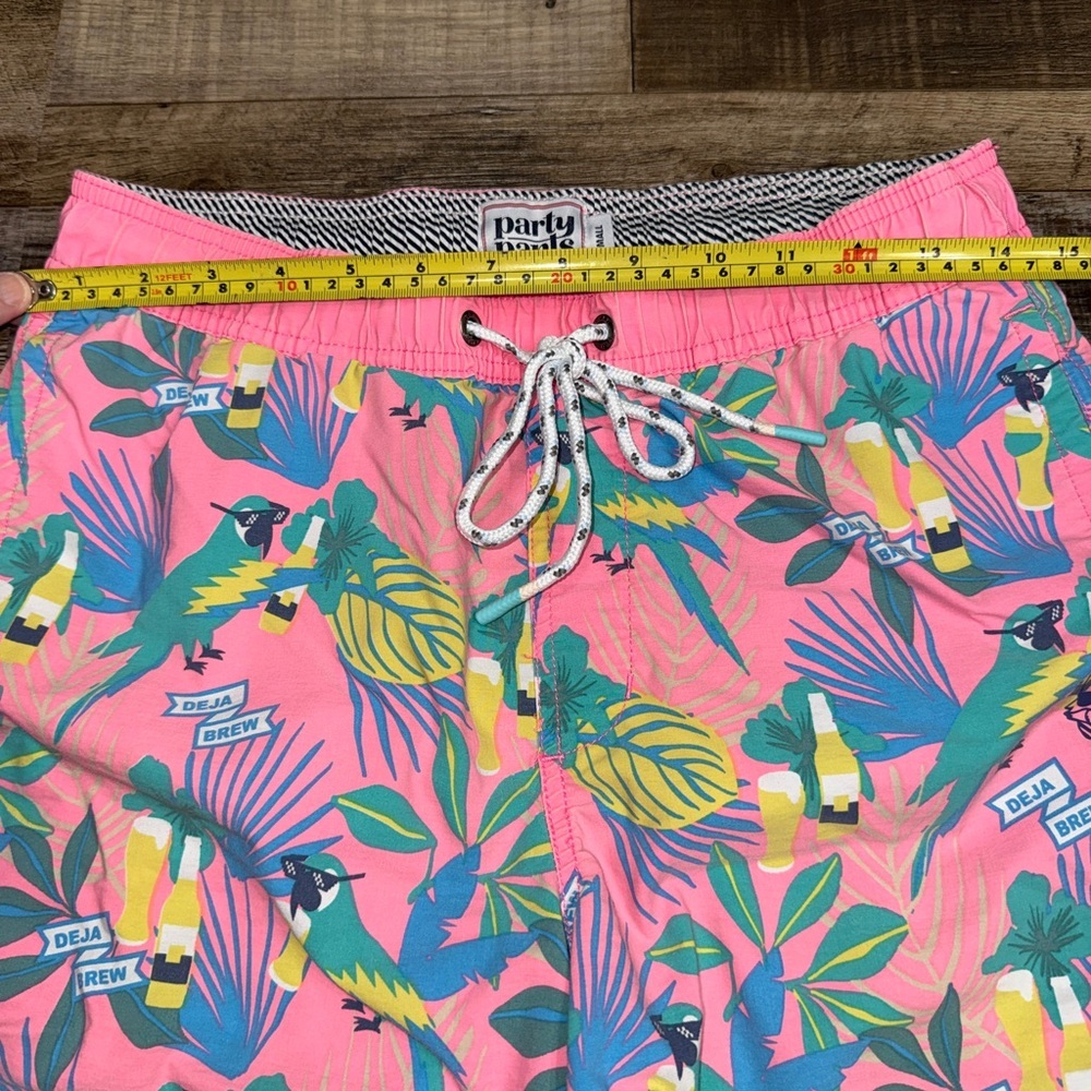 Party Pants Tropical Parrot Beer Print Swim Trunks Mens Small Pink - Picture 2 of 5